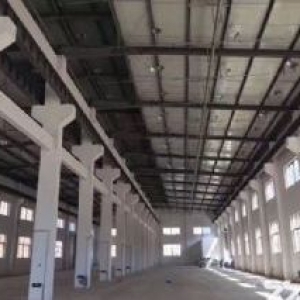 衢州常山县辉埠镇工业区，占地45亩，15000平方，层高9米